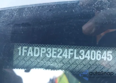 2015 Ford Focus S из США, поврежденный, VIN 1FADP3E24FL340645